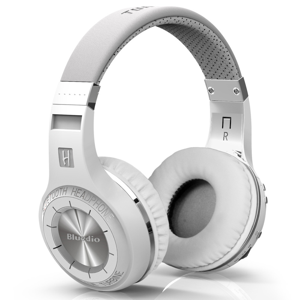 Bluedio HT(shooting Brake) Wireless Headphones BT 4.1 Version Stereo  Headset built-in Mic for calls